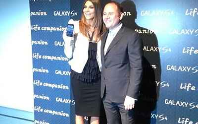 LANCIO ITALIANO DI SAMSUNG GALAXY S4 LIFE COMPANION AL SUPERSTUDIO PIÙ DI VIA TORTONA MILANO IL NUOVO SMARTPHONE ANDROID 049