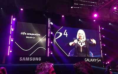 LANCIO ITALIANO DI SAMSUNG GALAXY S4 LIFE COMPANION AL SUPERSTUDIO PIÙ DI VIA TORTONA MILANO IL NUOVO SMARTPHONE ANDROID 094