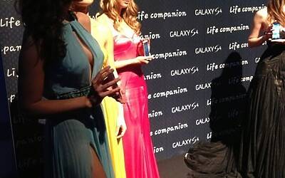 LANCIO ITALIANO DI SAMSUNG GALAXY S4 LIFE COMPANION AL SUPERSTUDIO PIÙ DI VIA TORTONA MILANO IL NUOVO SMARTPHONE ANDROID 012