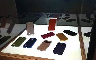 LANCIO ITALIANO DI SAMSUNG GALAXY S4 LIFE COMPANION AL SUPERSTUDIO PIÙ DI VIA TORTONA MILANO IL NUOVO SMARTPHONE ANDROID 023