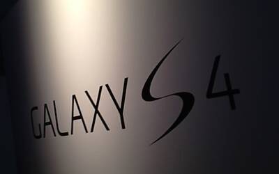 LANCIO ITALIANO DI SAMSUNG GALAXY S4 LIFE COMPANION AL SUPERSTUDIO PIÙ DI VIA TORTONA MILANO IL NUOVO SMARTPHONE ANDROID 025