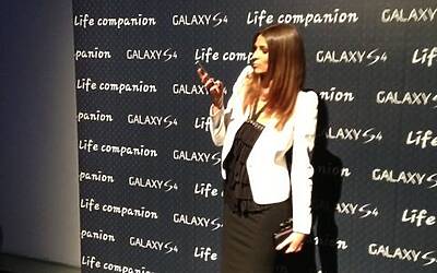 LANCIO ITALIANO DI SAMSUNG GALAXY S4 LIFE COMPANION AL SUPERSTUDIO PIÙ DI VIA TORTONA MILANO IL NUOVO SMARTPHONE ANDROID 040
