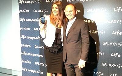 LANCIO ITALIANO DI SAMSUNG GALAXY S4 LIFE COMPANION AL SUPERSTUDIO PIÙ DI VIA TORTONA MILANO IL NUOVO SMARTPHONE ANDROID 050