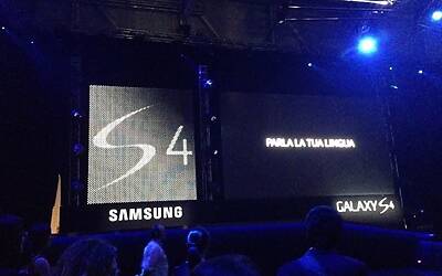 LANCIO ITALIANO DI SAMSUNG GALAXY S4 LIFE COMPANION AL SUPERSTUDIO PIÙ DI VIA TORTONA MILANO IL NUOVO SMARTPHONE ANDROID 081