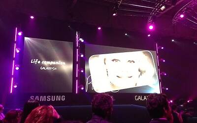 LANCIO ITALIANO DI SAMSUNG GALAXY S4 LIFE COMPANION AL SUPERSTUDIO PIÙ DI VIA TORTONA MILANO IL NUOVO SMARTPHONE ANDROID 091