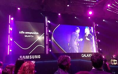 LANCIO ITALIANO DI SAMSUNG GALAXY S4 LIFE COMPANION AL SUPERSTUDIO PIÙ DI VIA TORTONA MILANO IL NUOVO SMARTPHONE ANDROID 092