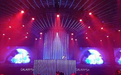 LANCIO ITALIANO DI SAMSUNG GALAXY S4 LIFE COMPANION AL SUPERSTUDIO PIÙ DI VIA TORTONA MILANO IL NUOVO SMARTPHONE ANDROID 118