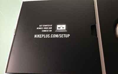 NIKE+ FUELBAND LUNBOXING DELLA PROVA IN ANTEPRIMA ED IN ESCLUSIVA DEL NUOVO MODELLO WHITE ICE VERSIONE SPECIALE PER IL TECNOFITNESS IL RUNNING E DIMAGRIRE PIÙ FACILMENTE test realizzato da michele ficara manganelli di assodigitale 15