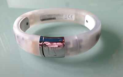 NIKE+ FUELBAND LUNBOXING DELLA PROVA IN ANTEPRIMA ED IN ESCLUSIVA DEL NUOVO MODELLO WHITE ICE VERSIONE SPECIALE PER IL TECNOFITNESS IL RUNNING E DIMAGRIRE PIÙ FACILMENTE test realizzato da michele ficara manganelli di assodigitale 41