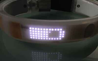 NIKE+ FUELBAND LUNBOXING DELLA PROVA IN ANTEPRIMA ED IN ESCLUSIVA DEL NUOVO MODELLO WHITE ICE VERSIONE SPECIALE PER IL TECNOFITNESS IL RUNNING E DIMAGRIRE PIÙ FACILMENTE test realizzato da michele ficara manganelli di assodigitale 55