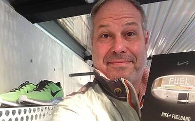 NIKE+ FUELBAND LUNBOXING DELLA PROVA IN ANTEPRIMA ED IN ESCLUSIVA DEL NUOVO MODELLO WHITE ICE VERSIONE SPECIALE PER IL TECNOFITNESS IL RUNNING E DIMAGRIRE PIÙ FACILMENTE test realizzato da michele ficara manganelli di assodigitale 03