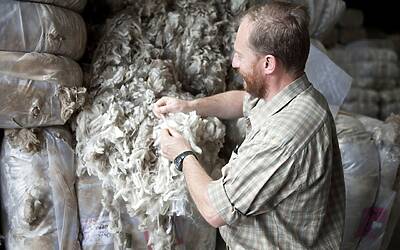 P9yzHIpBdxbA1dYk0JyssAbM1ISmlVina40NST2sKUE1