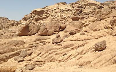 TRAIL RUNNING DESERTO DEL SINAI TEST NIKE FUELBAND ADIDAS ENERGY BOOST XBIONIC SOCKS XITANIT BANDANA TROPICALE AQABA DAHAB SHARM EL SHEIK 088