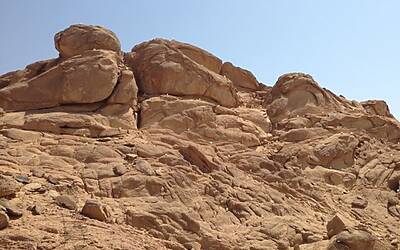 TRAIL RUNNING DESERTO DEL SINAI TEST NIKE FUELBAND ADIDAS ENERGY BOOST XBIONIC SOCKS XITANIT BANDANA TROPICALE AQABA DAHAB SHARM EL SHEIK 092