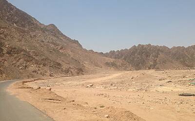 TRAIL RUNNING DESERTO DEL SINAI TEST NIKE FUELBAND ADIDAS ENERGY BOOST XBIONIC SOCKS XITANIT BANDANA TROPICALE AQABA DAHAB SHARM EL SHEIK 106