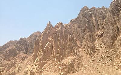 TRAIL RUNNING DESERTO DEL SINAI TEST NIKE FUELBAND ADIDAS ENERGY BOOST XBIONIC SOCKS XITANIT BANDANA TROPICALE AQABA DAHAB SHARM EL SHEIK 114