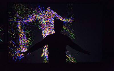 lopera di UNIVERSALEVERYTHING al The Art + Science Of Supernatural Motion di Nike in occasione Fuori Salone di Milano 2