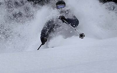 onXFjQmaob9SctVjznIns38DE16PD0fGtMYJyx US0U