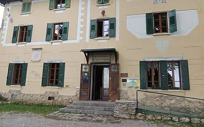 I RAGNI DI LECCO INSIEME AD ADIDAS EYEWEAR OCCHIALI PER LO SPORT NEL RIFUGIO CARLO PORTA DEI PIANI DEI RESINELLI A BALLABIO LECCO 014