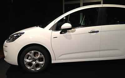 Lancio nazionale nuova citroen c3 anteprima stampa agli east end studios le foto della vettura e le slide della presentazione ufficiale di massimo borio CON I VIDEO della pubblicità e delle interviste ufficiali 09