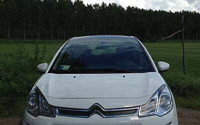 Lancio nazionale nuova citroen c3 anteprima stampa agli east end studios le foto della vettura e le slide della presentazione ufficiale di massimo borio CON I VIDEO della pubblicità e delle interviste ufficiali 58