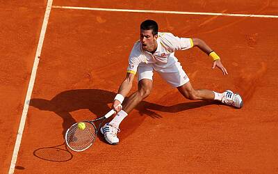 Novak Djokovic indossa la adidas barricade7