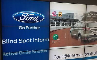 kugadrive @forditalia @BnlPeople ibi13 @intebnlditalia LA PRESENTAZIONE DEI NUOVI SUV SMART UTILITY VEHICLE DI FORD KUGA ECOBOOST AGLI INTERNAZIONALI BNL DI TENNIS AL FORO ITALICO DI ROMA michele ficara manganelli Assodigitale Test Drive 040