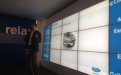 kugadrive @forditalia @BnlPeople ibi13 @intebnlditalia LA PRESENTAZIONE DEI NUOVI SUV SMART UTILITY VEHICLE DI FORD KUGA ECOBOOST AGLI INTERNAZIONALI BNL DI TENNIS AL FORO ITALICO DI ROMA michele ficara manganelli Assodigitale Test Drive 057