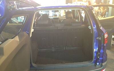 kugadrive @forditalia @BnlPeople ibi13 @intebnlditalia LA PRESENTAZIONE DEI NUOVI SUV SMART UTILITY VEHICLE DI FORD KUGA ECOBOOST AGLI INTERNAZIONALI BNL DI TENNIS AL FORO ITALICO DI ROMA michele ficara manganelli Assodigitale Test Drive 084