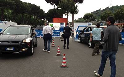 kugadrive @forditalia @BnlPeople ibi13 @intebnlditalia LA PRESENTAZIONE DEI NUOVI SUV SMART UTILITY VEHICLE DI FORD KUGA ECOBOOST AGLI INTERNAZIONALI BNL DI TENNIS AL FORO ITALICO DI ROMA michele ficara manganelli Assodigitale Test Drive 110