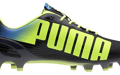 la Puma evoSPEED 1.2 FG sarà la prima con la scritta Puma sulla scarpa