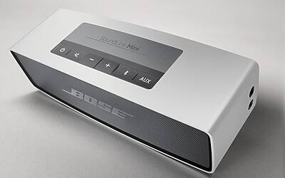 009 Bose SoundLink Mini Bluetooth productshot 72dpi A5