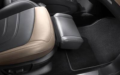 CITROEN C4 PICASSO TECNOSPACE LE FOTO DEGLI INTERNI ED I DETTAGLI DELLA TECNOLOGIA CON I DUE DISPLAY AD ALTA DEFINIZIONE HD 17