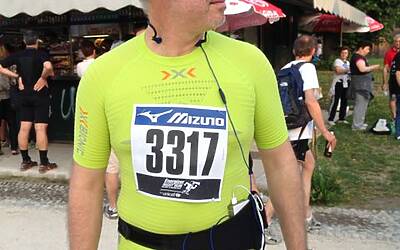 ENERGIZER NIGHTRUN LA CORSA NOTTURNA AL PARCO SEMPIONE DI MILANO CON 6000 PARTECIPANTI RUN RUNNER PODISTI PODISMO 026