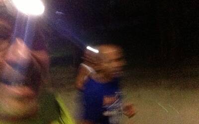 ENERGIZER NIGHTRUN LA CORSA NOTTURNA AL PARCO SEMPIONE DI MILANO CON 6000 PARTECIPANTI RUN RUNNER PODISTI PODISMO 108