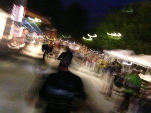 ENERGIZER NIGHTRUN LA CORSA NOTTURNA AL PARCO SEMPIONE DI MILANO CON 6000 PARTECIPANTI RUN RUNNER PODISTI PODISMO 119