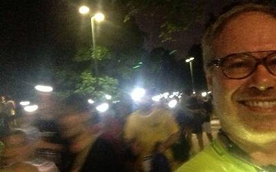 ENERGIZER NIGHTRUN LA CORSA NOTTURNA AL PARCO SEMPIONE DI MILANO CON 6000 PARTECIPANTI RUN RUNNER PODISTI PODISMO 136