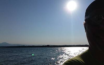 I MIGLIORI PERCORSI DI RUNNING IN ITALIA SCELTI DA MICHELE FICARA MANGANELLI CORRENDO SUL LATO SUD DEL LAGO DI GARDA A PESCHIERA DEL GARDA MISTO TRA STERRATO TERRA E ASFALTO DOOR TO TRAIL 003