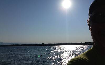 I MIGLIORI PERCORSI DI RUNNING IN ITALIA SCELTI DA MICHELE FICARA MANGANELLI CORRENDO SUL LATO SUD DEL LAGO DI GARDA A PESCHIERA DEL GARDA MISTO TRA STERRATO TERRA E ASFALTO DOOR TO TRAIL 004