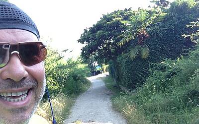 I MIGLIORI PERCORSI DI RUNNING IN ITALIA SCELTI DA MICHELE FICARA MANGANELLI CORRENDO SUL LATO SUD DEL LAGO DI GARDA A PESCHIERA DEL GARDA MISTO TRA STERRATO TERRA E ASFALTO DOOR TO TRAIL 032