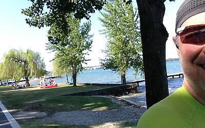 I MIGLIORI PERCORSI DI RUNNING IN ITALIA SCELTI DA MICHELE FICARA MANGANELLI CORRENDO SUL LATO SUD DEL LAGO DI GARDA A PESCHIERA DEL GARDA MISTO TRA STERRATO TERRA E ASFALTO DOOR TO TRAIL 054