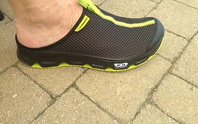 I MIGLIORI PERCORSI DI RUNNING IN ITALIA SCELTI DA MICHELE FICARA MANGANELLI CORRENDO SUL LATO SUD DEL LAGO DI GARDA A PESCHIERA DEL GARDA MISTO TRA STERRATO TERRA E ASFALTO DOOR TO TRAIL 083