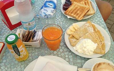 I MIGLIORI PERCORSI DI RUNNING IN ITALIA SCELTI DA MICHELE FICARA MANGANELLI CORRENDO SUL LATO SUD DEL LAGO DI GARDA A PESCHIERA DEL GARDA MISTO TRA STERRATO TERRA E ASFALTO DOOR TO TRAIL 091