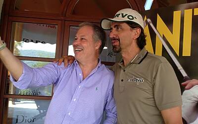 Invitational golf contest vanityfair citroen aeg club villa deste montorfano cena di gala villa erba carlo cracco special guest valerio staffelli e la ds5 red carpet 034