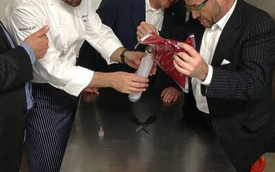 Invitational golf contest vanityfair citroen aeg club villa deste montorfano cena di gala villa erba carlo cracco special guest valerio staffelli e la ds5 red carpet 301