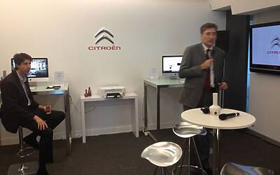 LANCIO EUROPEO DI CITROEN C4 PICASSO A LISBONA CON LA NUOVA DOTAZIONE TECNOLOGICA DOPPIO DISPLAY DA 12 e 7 POLLICI CON LA CONNESSIONE INTEGRATA ALLA RETE E APP DEDICATE 010