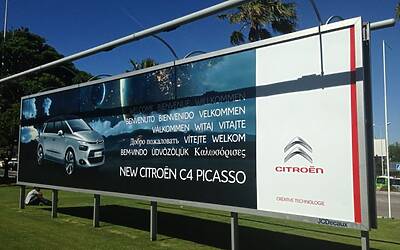 LANCIO EUROPEO DI CITROEN C4 PICASSO A LISBONA CON LA NUOVA DOTAZIONE TECNOLOGICA DOPPIO DISPLAY DA 12 e 7 POLLICI CON LA CONNESSIONE INTEGRATA ALLA RETE E APP DEDICATE 017