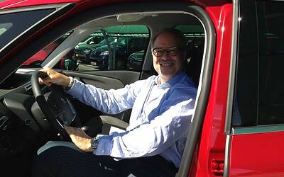 LANCIO EUROPEO DI CITROEN C4 PICASSO A LISBONA CON LA NUOVA DOTAZIONE TECNOLOGICA DOPPIO DISPLAY DA 12 e 7 POLLICI CON LA CONNESSIONE INTEGRATA ALLA RETE E APP DEDICATE 039