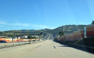 LANCIO EUROPEO DI CITROEN C4 PICASSO A LISBONA CON LA NUOVA DOTAZIONE TECNOLOGICA DOPPIO DISPLAY DA 12 e 7 POLLICI CON LA CONNESSIONE INTEGRATA ALLA RETE E APP DEDICATE 044