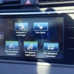 LANCIO EUROPEO DI CITROEN C4 PICASSO A LISBONA CON LA NUOVA DOTAZIONE TECNOLOGICA DOPPIO DISPLAY DA 12 e 7 POLLICI CON LA CONNESSIONE INTEGRATA ALLA RETE E APP DEDICATE 081